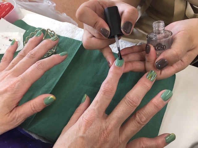 イベント ワークショップ 産後のママ キッズも 出張イベントネイル 岡山の子育てママ集まれ 山陽新聞 Lala Okayama ララおかやま